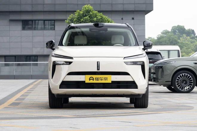 魏牌蓝山智能进阶版上市 辅助驾驶升级不朽情缘限时焕新价2758万元起(图8)