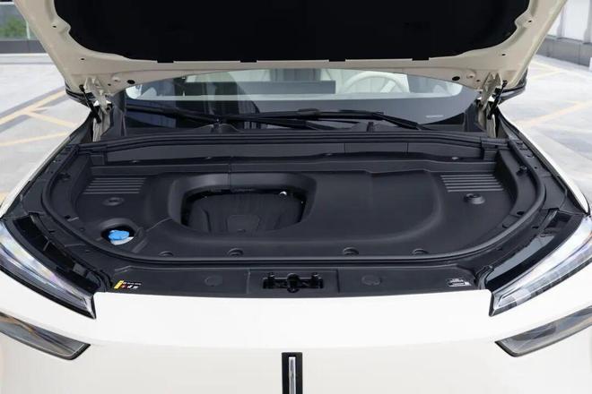 魏牌蓝山智能进阶版上市 辅助驾驶升级不朽情缘限时焕新价2758万元起(图5)